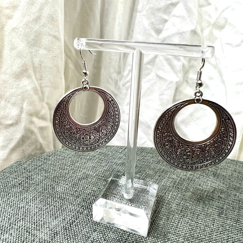 Fashion Jewelry Ladys Boho Chic Earrings Very Y2K, Beautiful. Silver Plated☑️